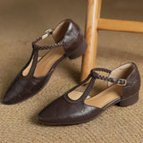 Greta | Klassische T-Steg-Schuhe mit geflochtenem Detail